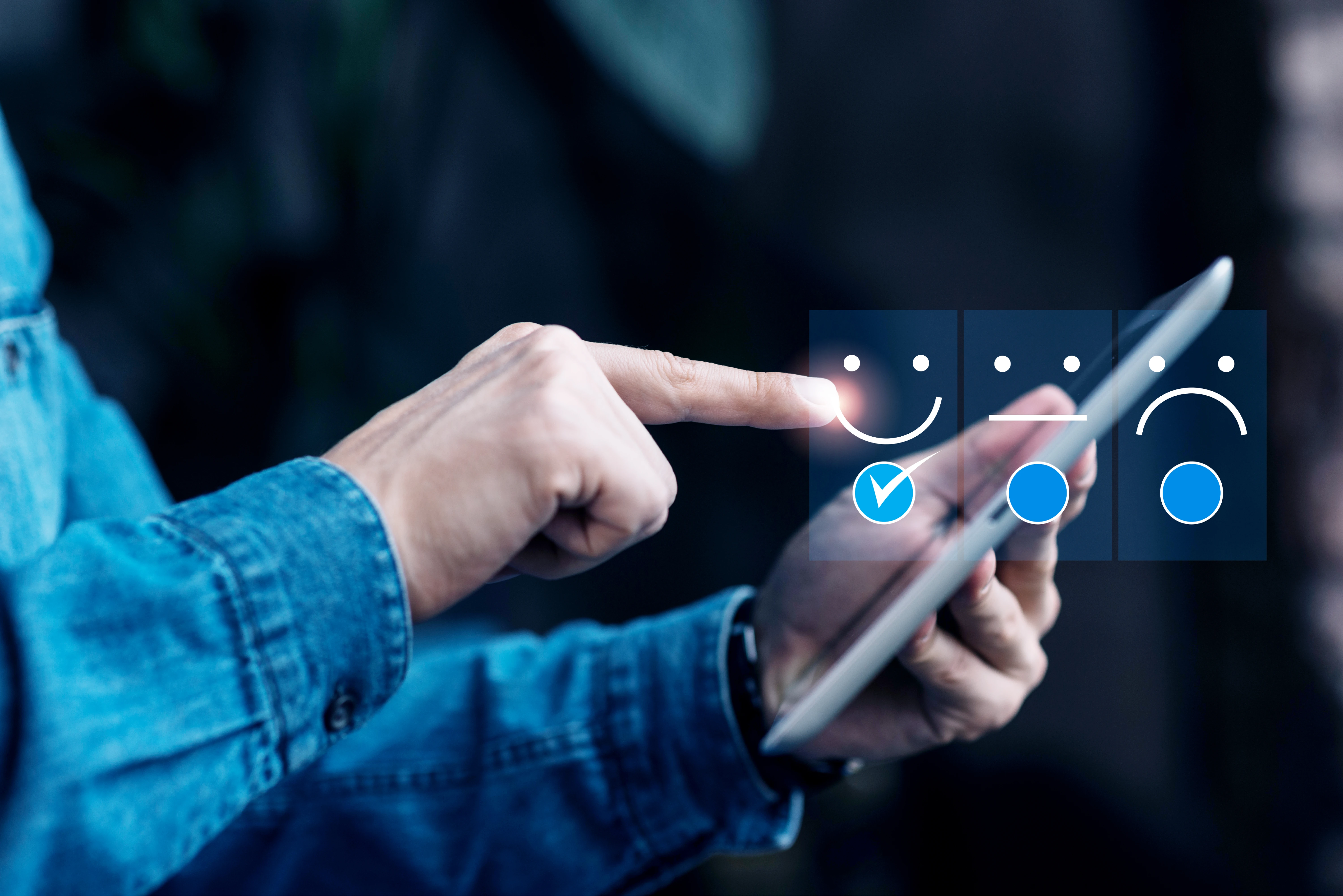 collage_customer_experience_concept_3_1