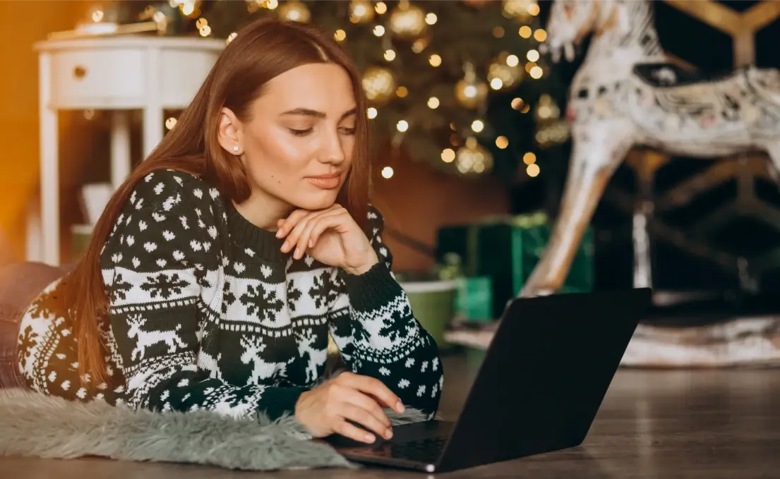 woman_shopping_online_christmas_sales_1-1